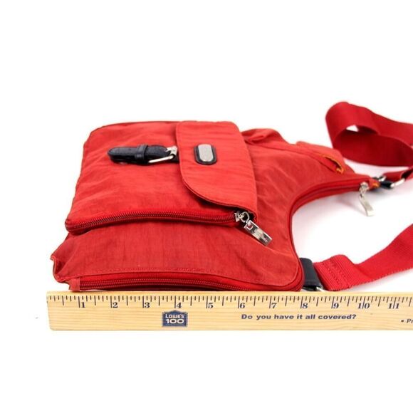 baggallini RED NYLON CANVAS URBAN MESSENGER X-BODY ORGANIZER SHOULDER BAG PURSE - Picture 16 of 16